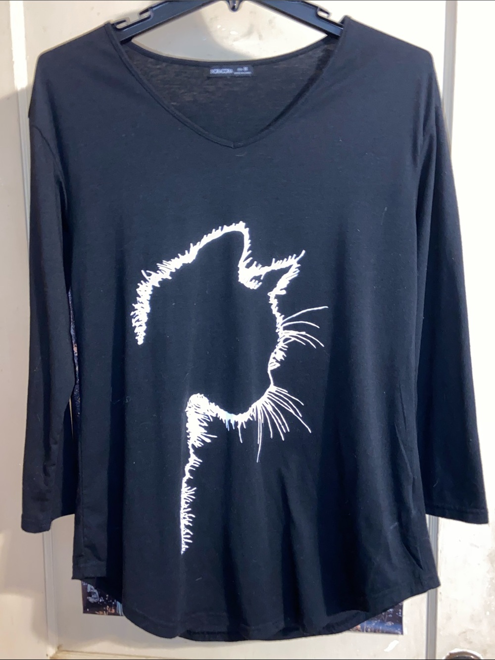 CAT LOVER B/W T-SHIRT Long Sleeve Adorable Kitten Profile